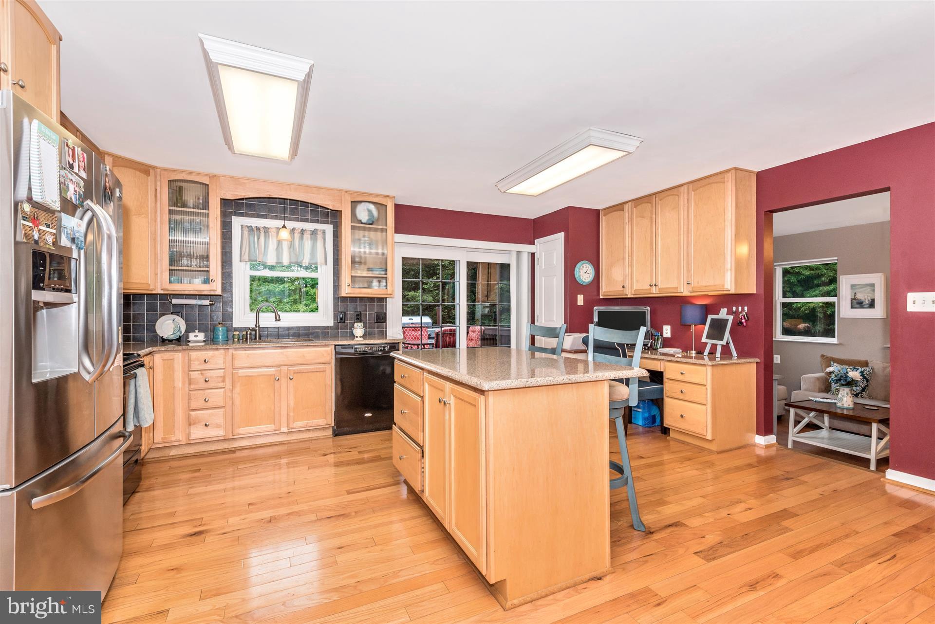 9022 Chestnut Grove Road Frederick, MD 21701 - Photo 11 of 30 Kitchen