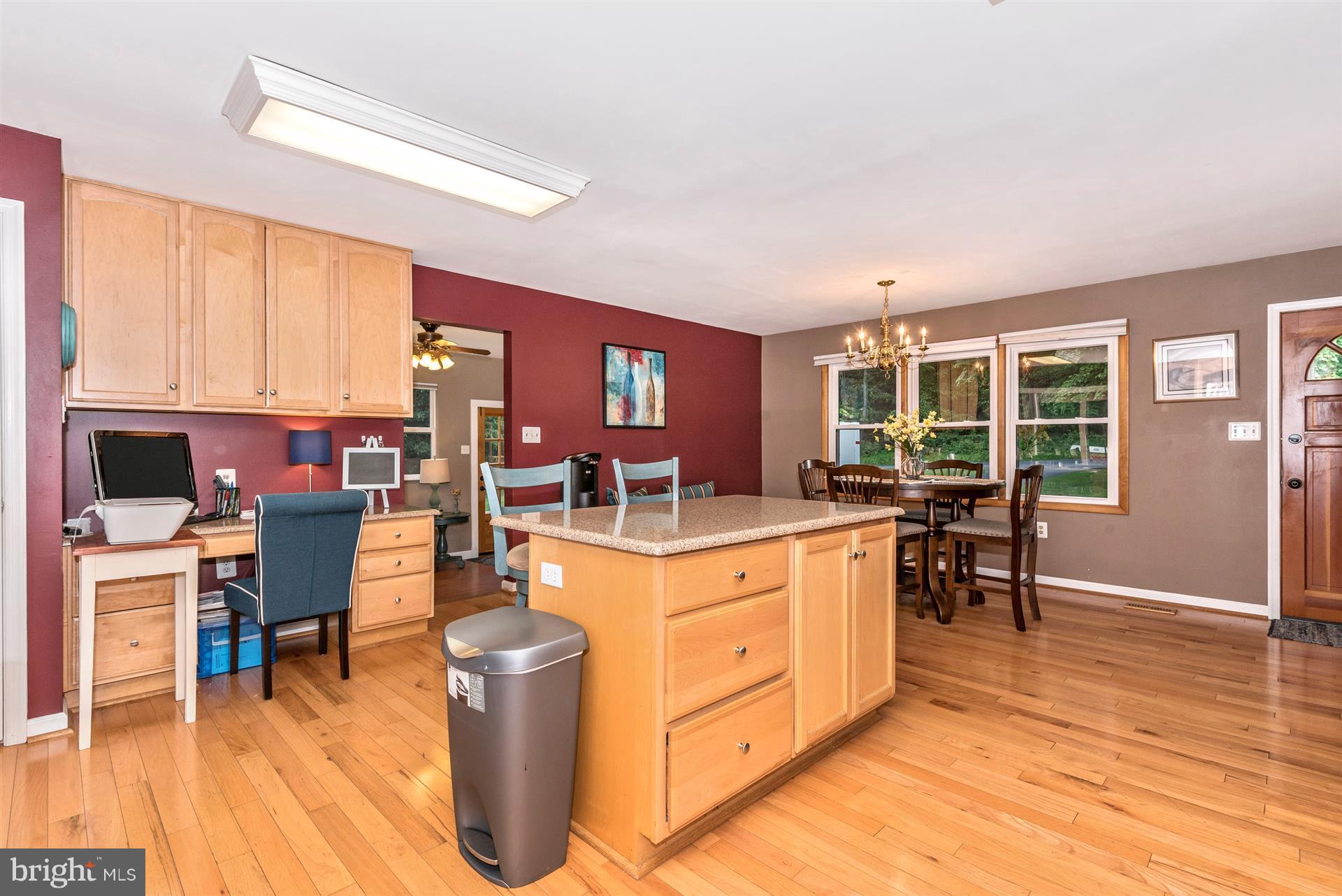 9022 Chestnut Grove Road Frederick, MD 21701 - Photo 13 of 30 Kitchen