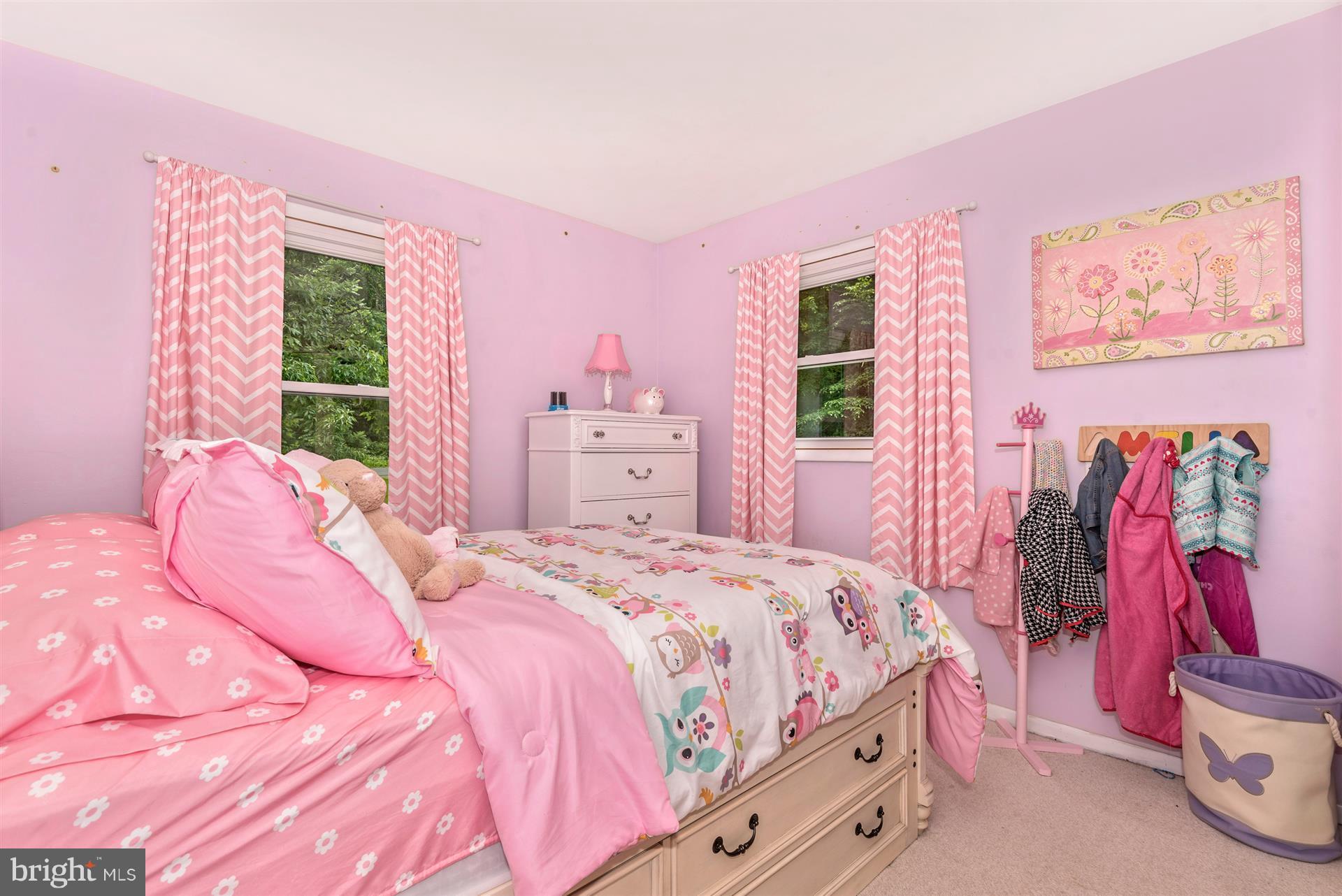 9022 Chestnut Grove Road Frederick, MD 21701 - Photo 22 of 30 Bedroom 3