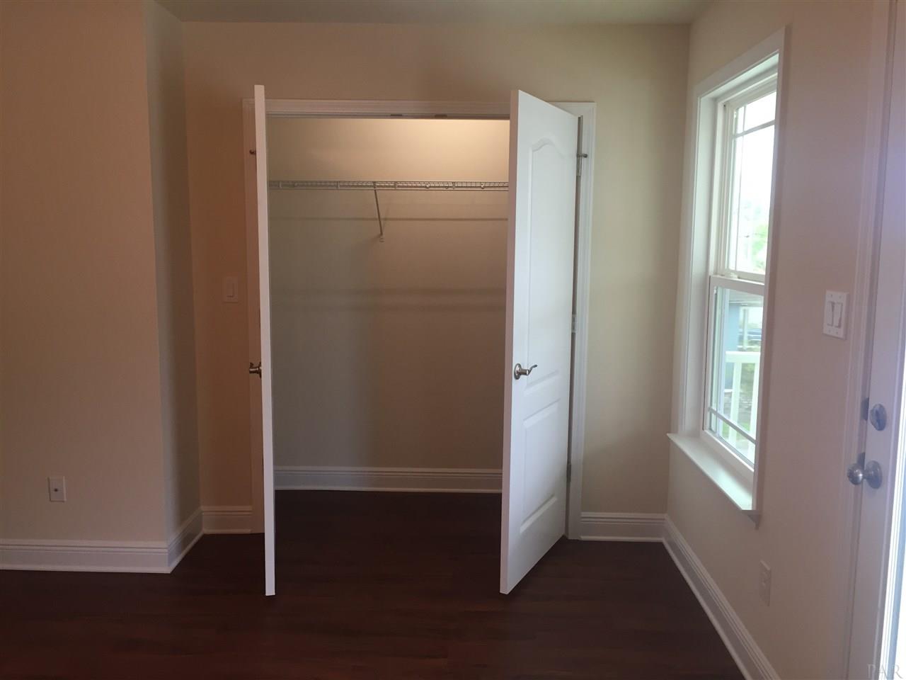 802 West Wright Street Pensacola, FL 32501 - Photo 16 of 28