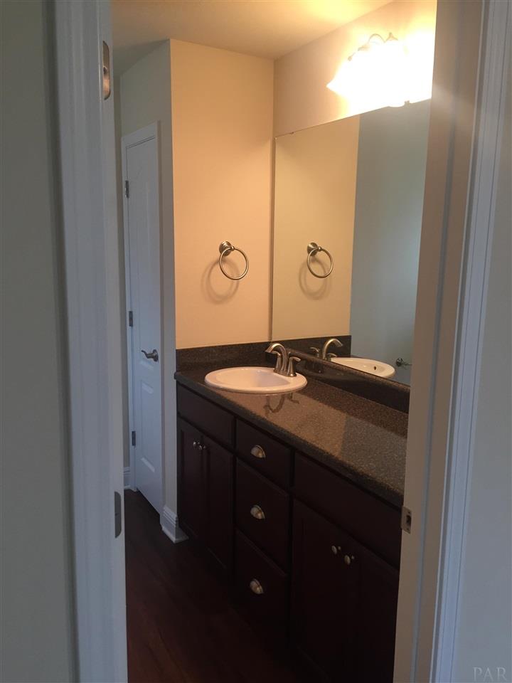 802 West Wright Street Pensacola, FL 32501 - Photo 17 of 28