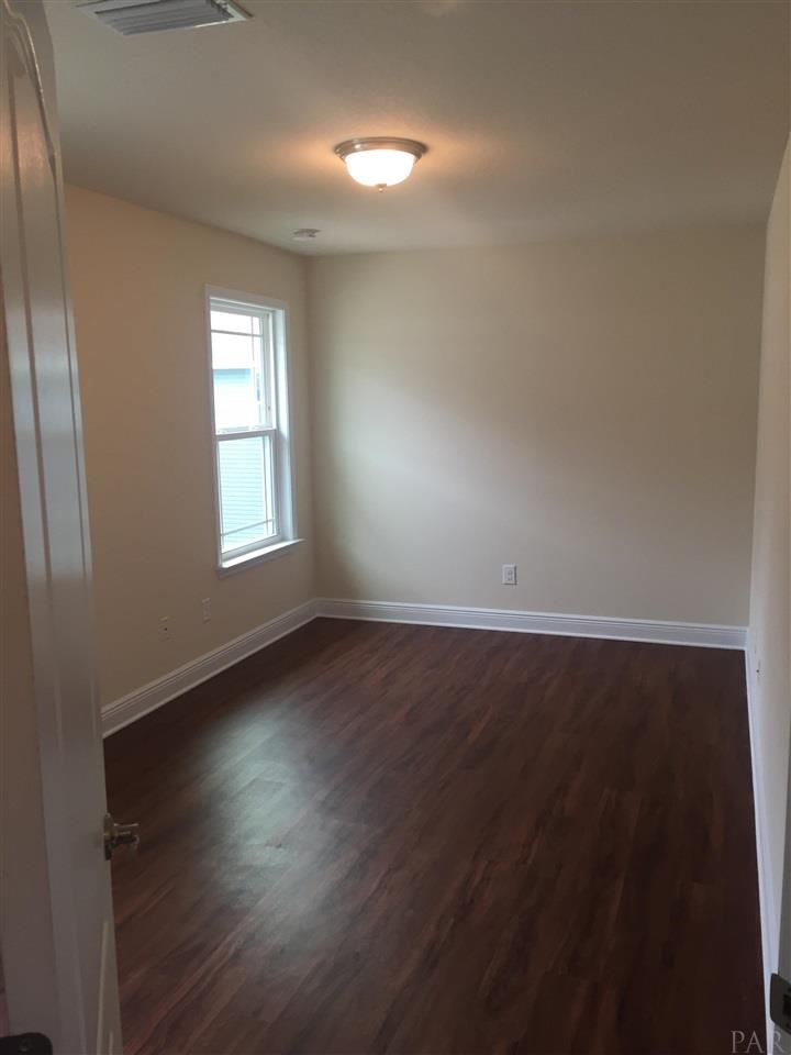 802 West Wright Street Pensacola, FL 32501 - Photo 25 of 28