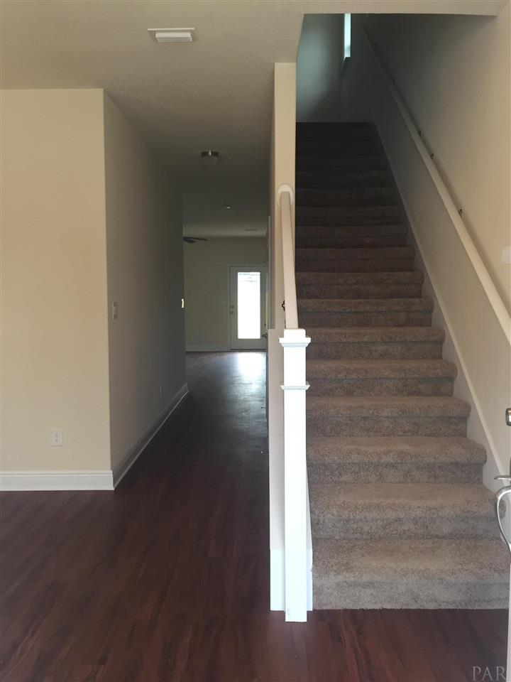 802 West Wright Street Pensacola, FL 32501 - Photo 3 of 28