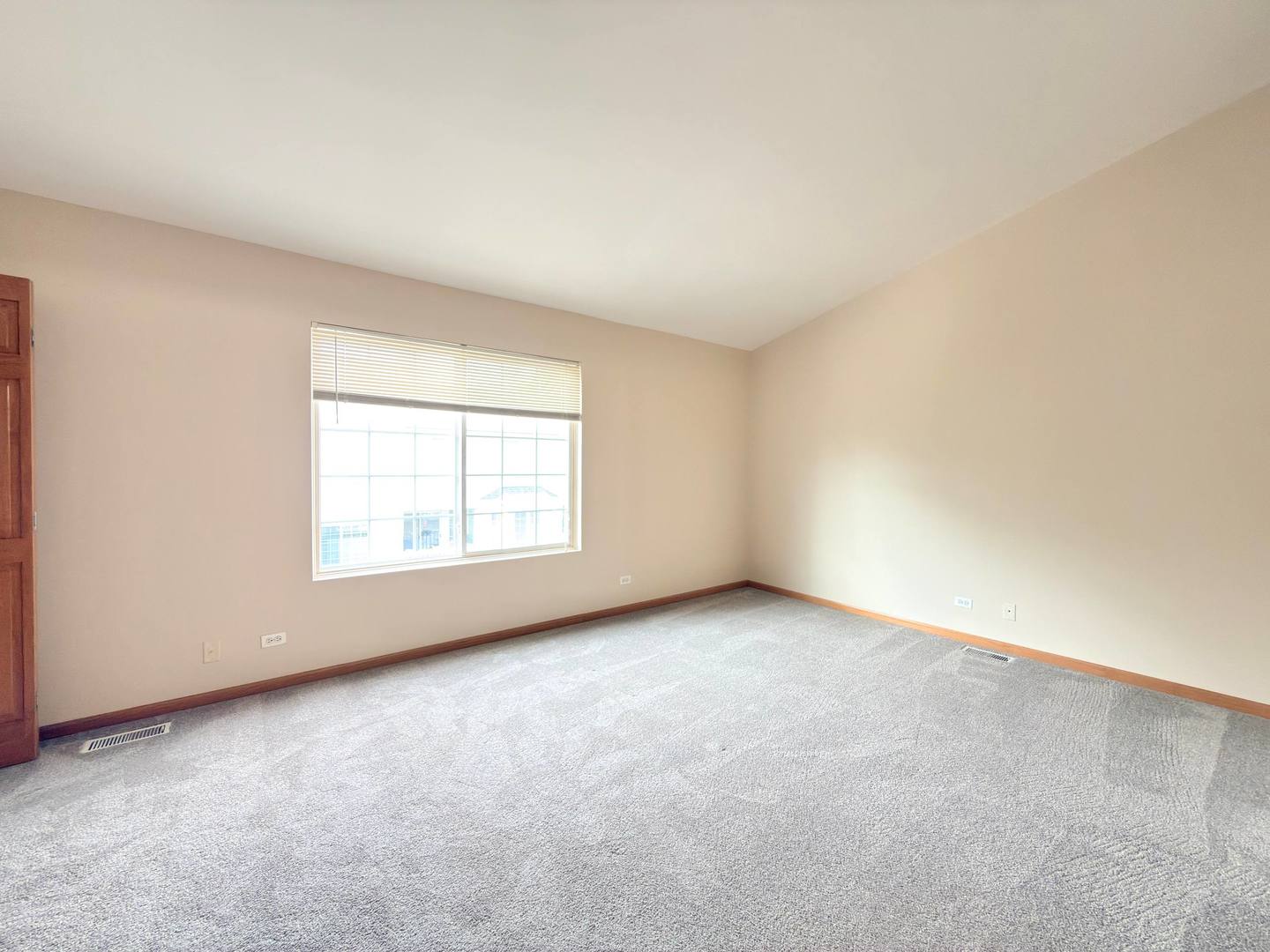 3192 Ketch Court, Unit 3192 Aurora, IL 60503 - Photo 11 of 18