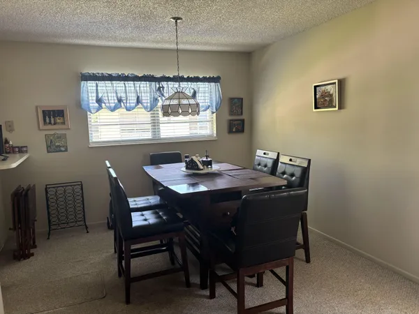 $1,750 | 7 Lake Vista Trail, Port St. Lucie, FL 34952