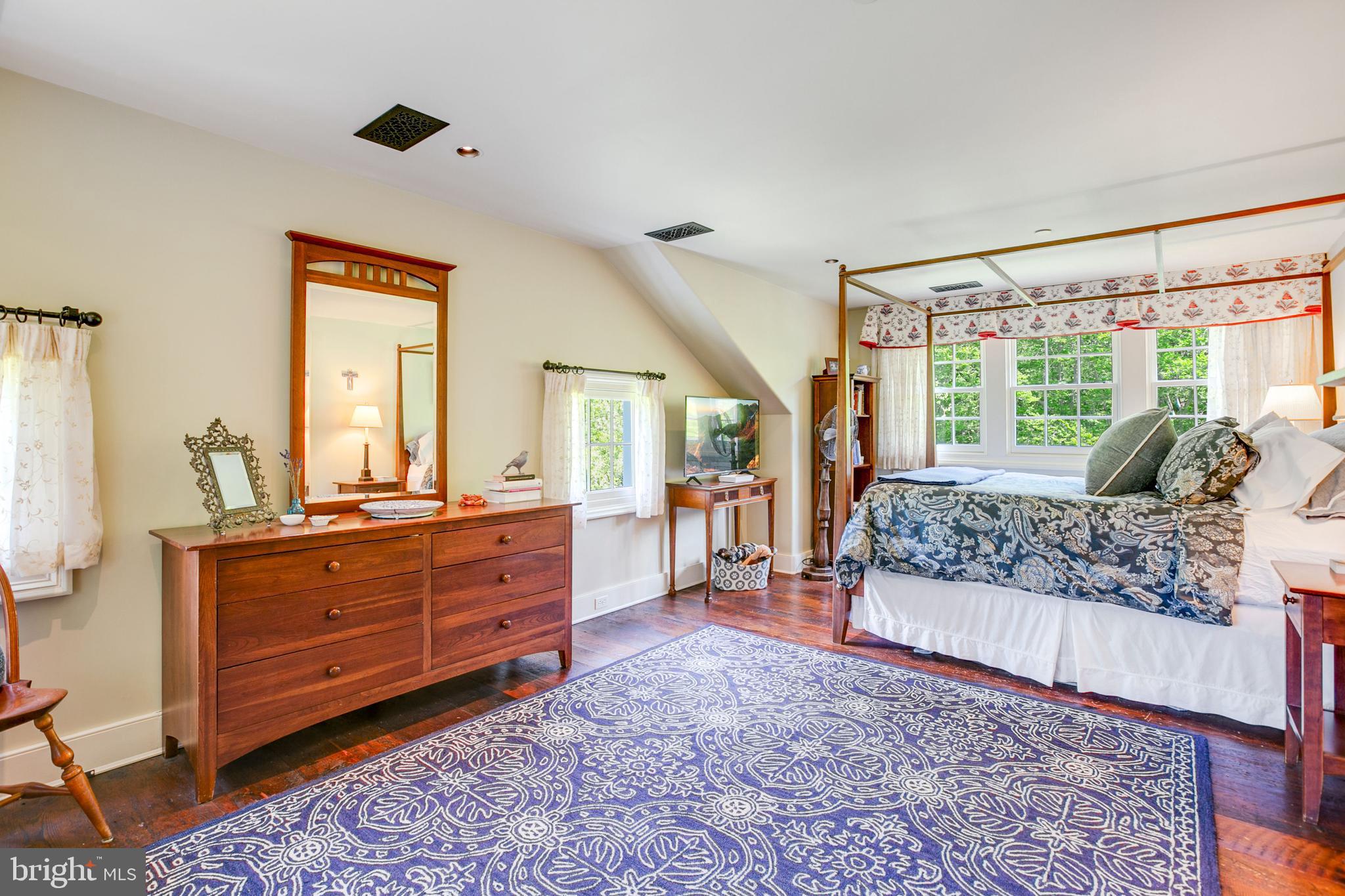 14626 Thornton Mill Road Sparks, MD 21152 - Photo 26 of 119 Upper Level Primary Bedroom