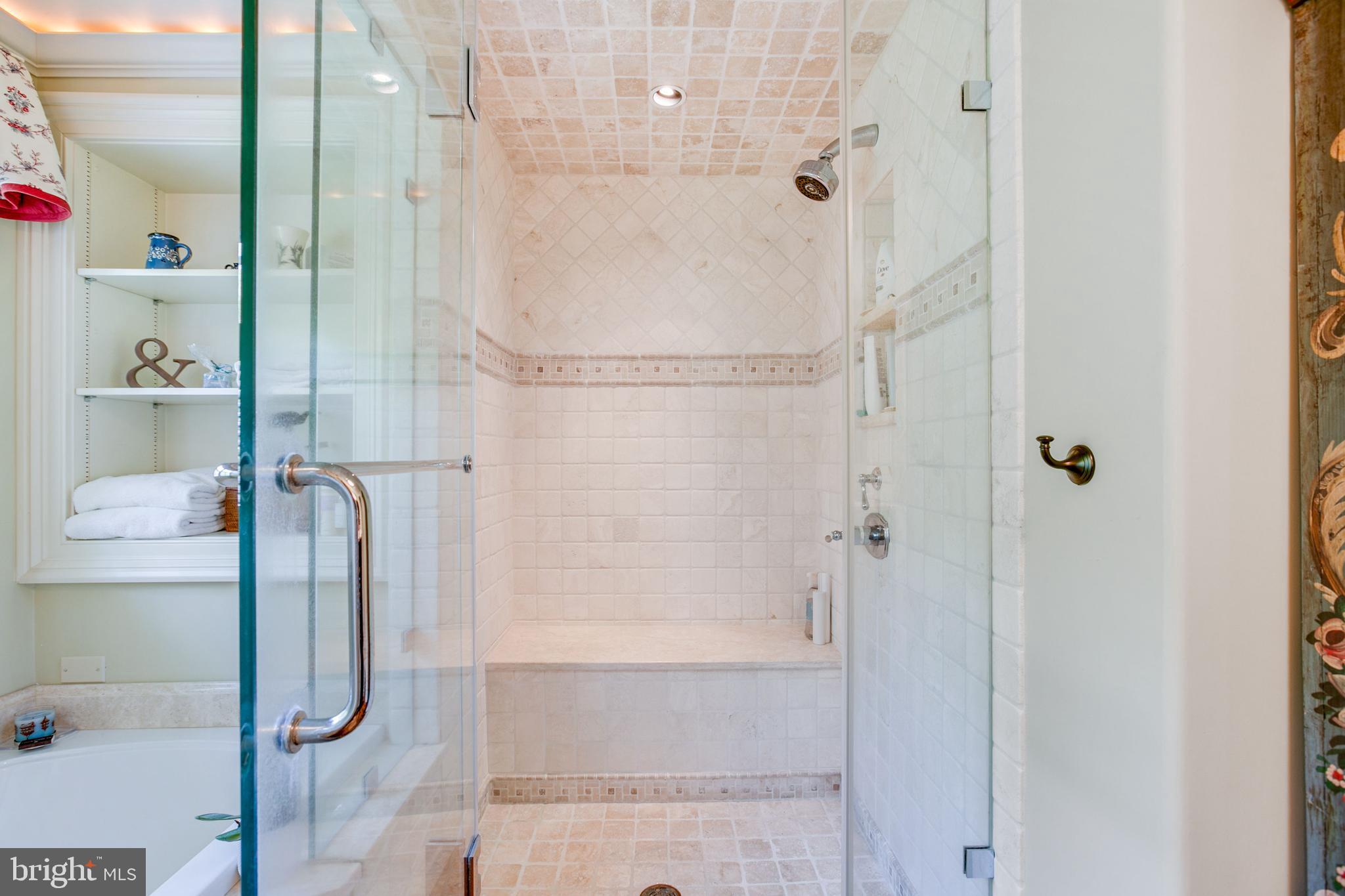 14626 Thornton Mill Road Sparks, MD 21152 - Photo 29 of 119 Upper Level Bathroom