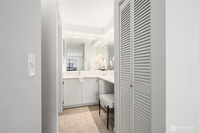 $610,000 | 410 West Roy Street, Unit E101, Seattle, WA 98119