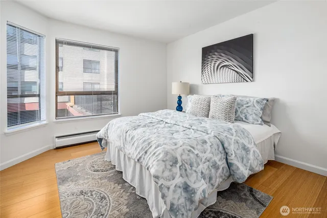 $610,000 | 410 West Roy Street, Unit E101, Seattle, WA 98119