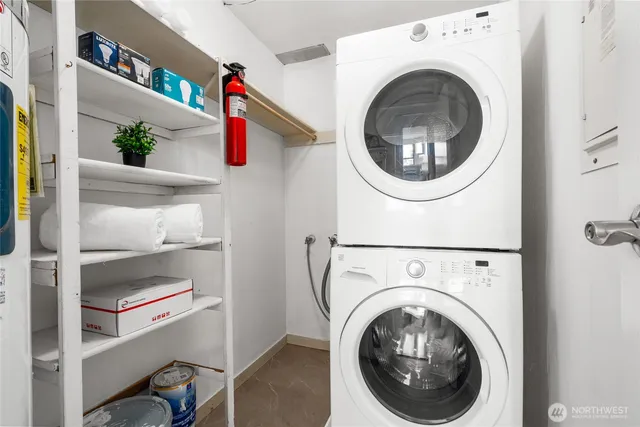 $610,000 | 410 West Roy Street, Unit E101, Seattle, WA 98119