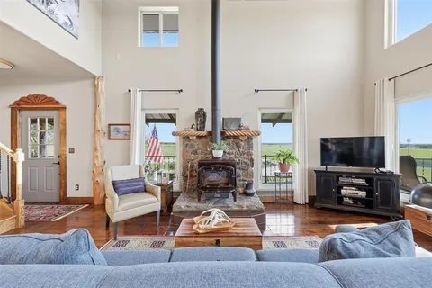 $2,653,600 | 8617 Farm To Market Road 175, Henrietta, TX 76365