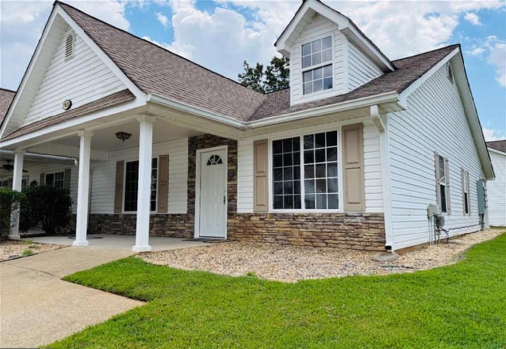 153 Crest Pointe Bremen, GA 30110 - Photo 24 of 24 front view of a house with a yard