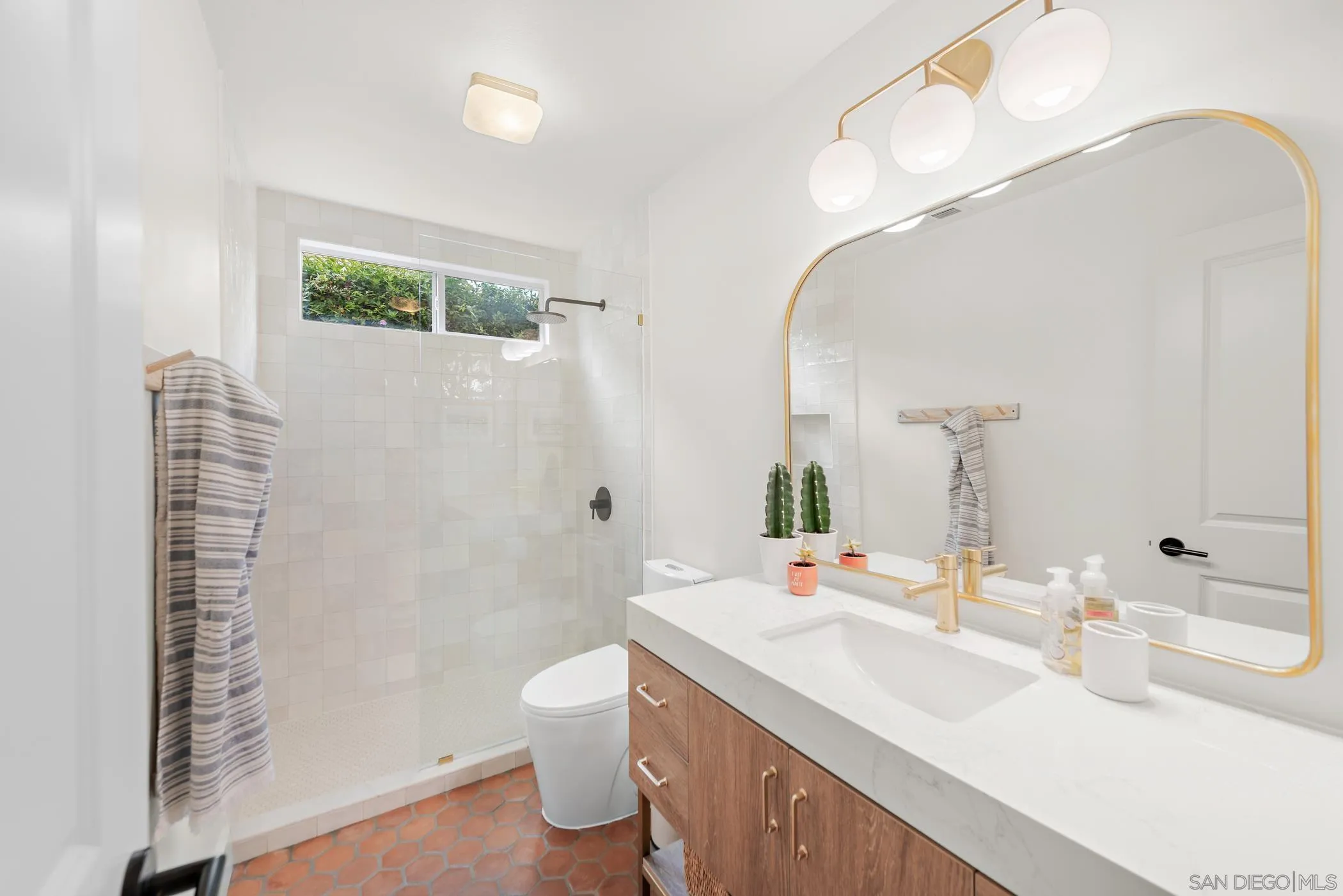 111 Wintercreek Place Santee, CA 92071 - Photo 15 of 53 a bathroom with a sink a toilet and shower