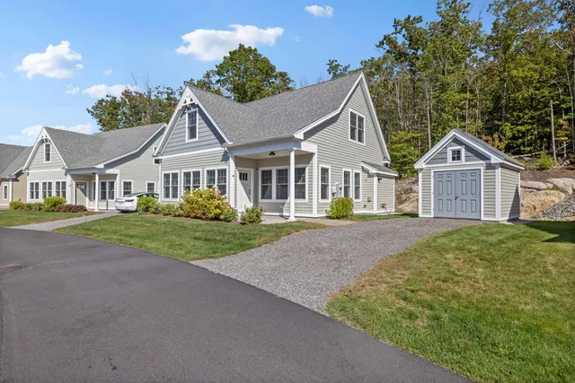$524,900 | 82 Patriot Way, Unit 196, Arundel, ME 04046
