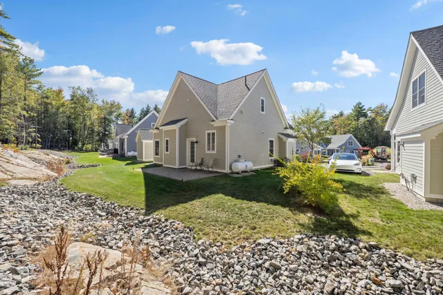 $524,900 | 82 Patriot Way, Unit 196, Arundel, ME 04046