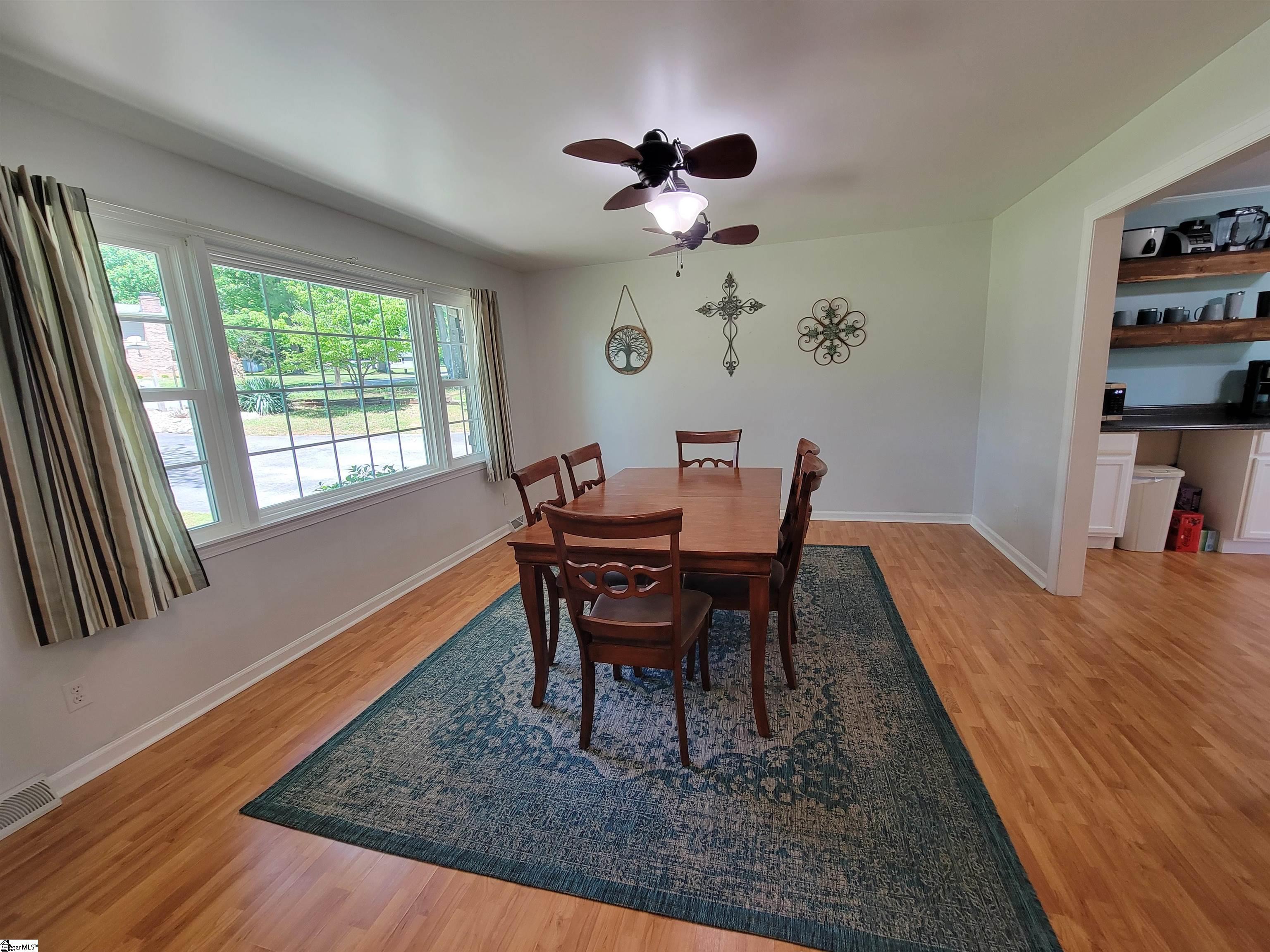 310 Hillandale Road Liberty, SC 29657 - Photo 9 of 32 Gallery Image 9