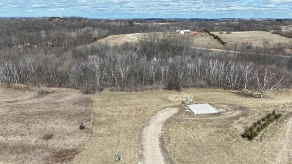 $86,550 | 58182 Mississippi Rdg Lane, Eastman, WI 54626