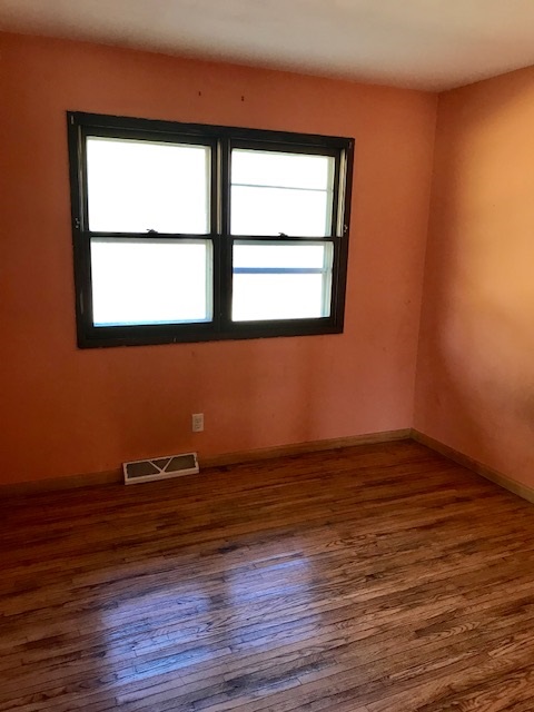 2240 Shenfield Road Turner, MI 48765 - Photo 9 of 18 1839474-8.JPG