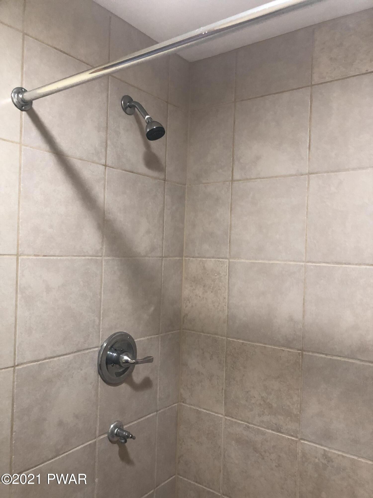 1147 Mustang Road Lake Ariel, PA 18436 - Photo 20 of 38 bed 1 shower