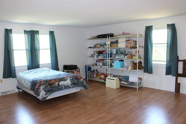 31 George Loomis Road Southwick, MA 01077 - Photo 21 of 25 Gallery Image 21