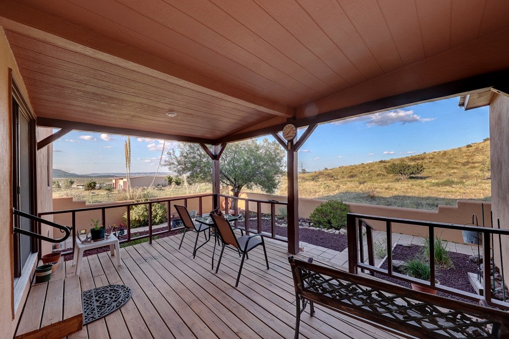 8 Sierra Vista Road Alpine, TX 79830 - Photo 28 of 32 Gallery Image 28