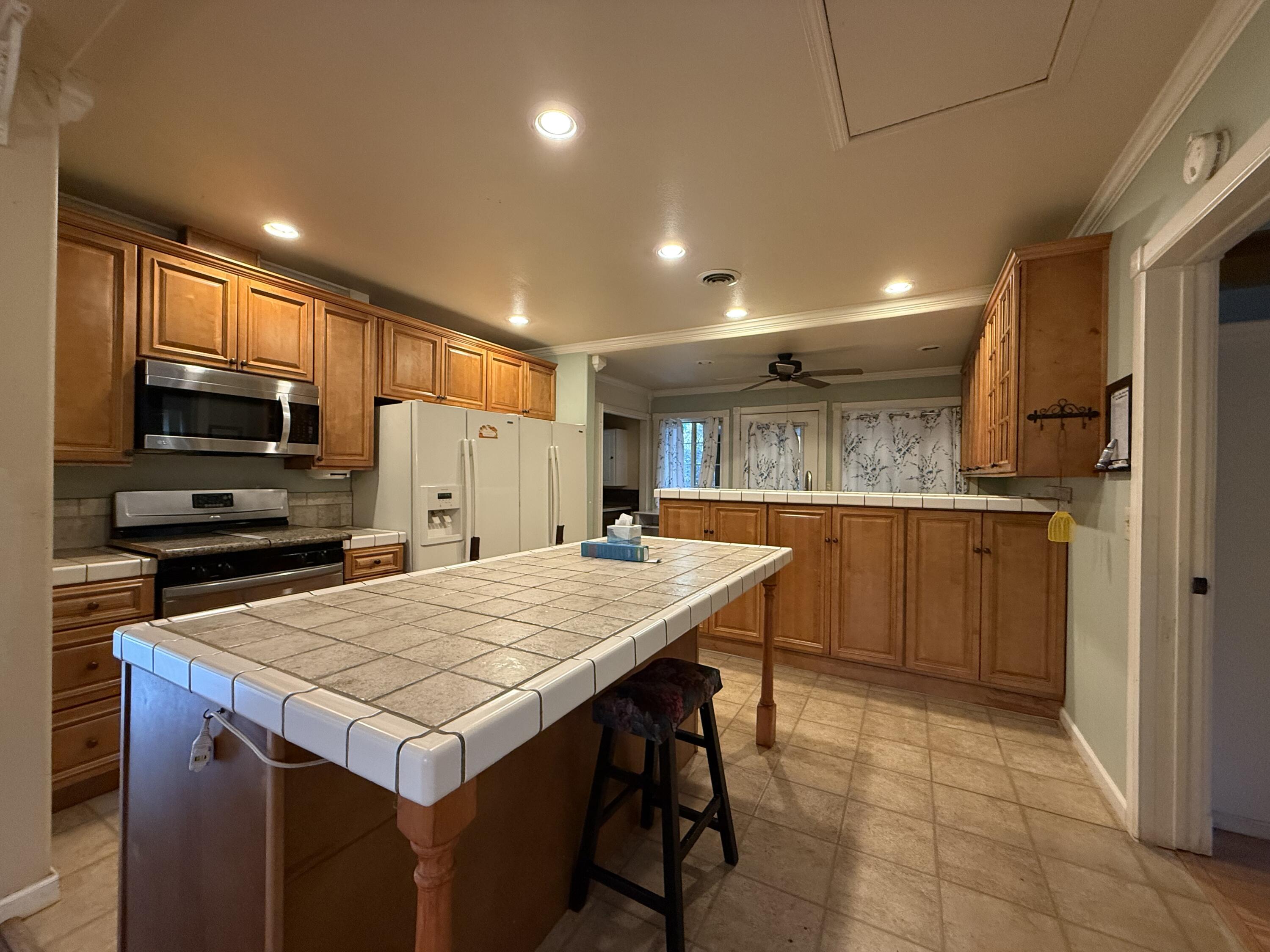 42764 North Fork Drive Three Rivers, CA 93271 - Photo 10 of 38 IMG_2730