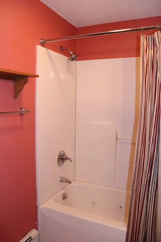 $289,000 | 9 Tanner Crossing, Unit 9, Wethersfield, CT 06109