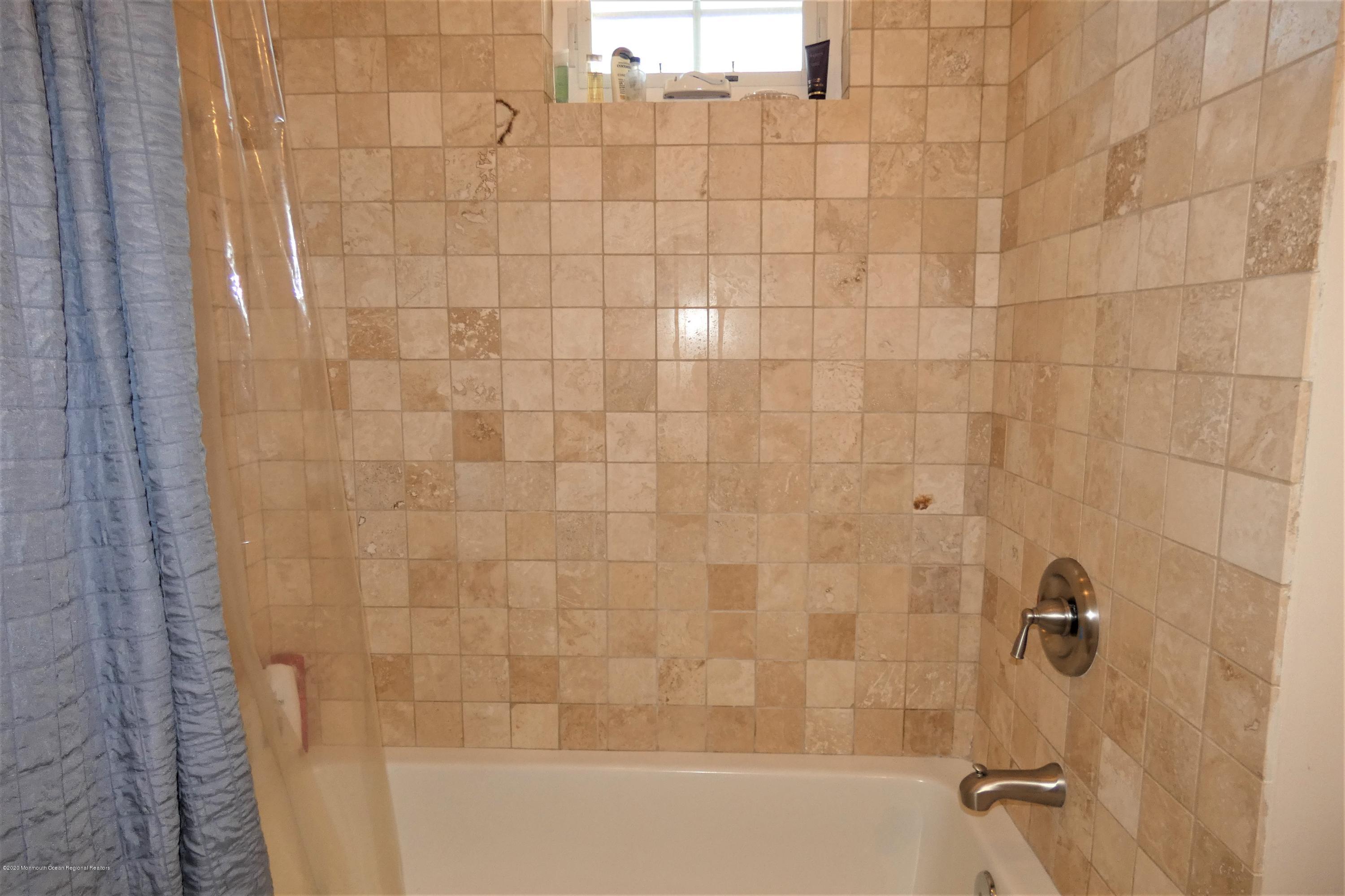 3180 Ocean Road Lavallette, NJ 08735 - Photo 13 of 24 P1060971 (2)