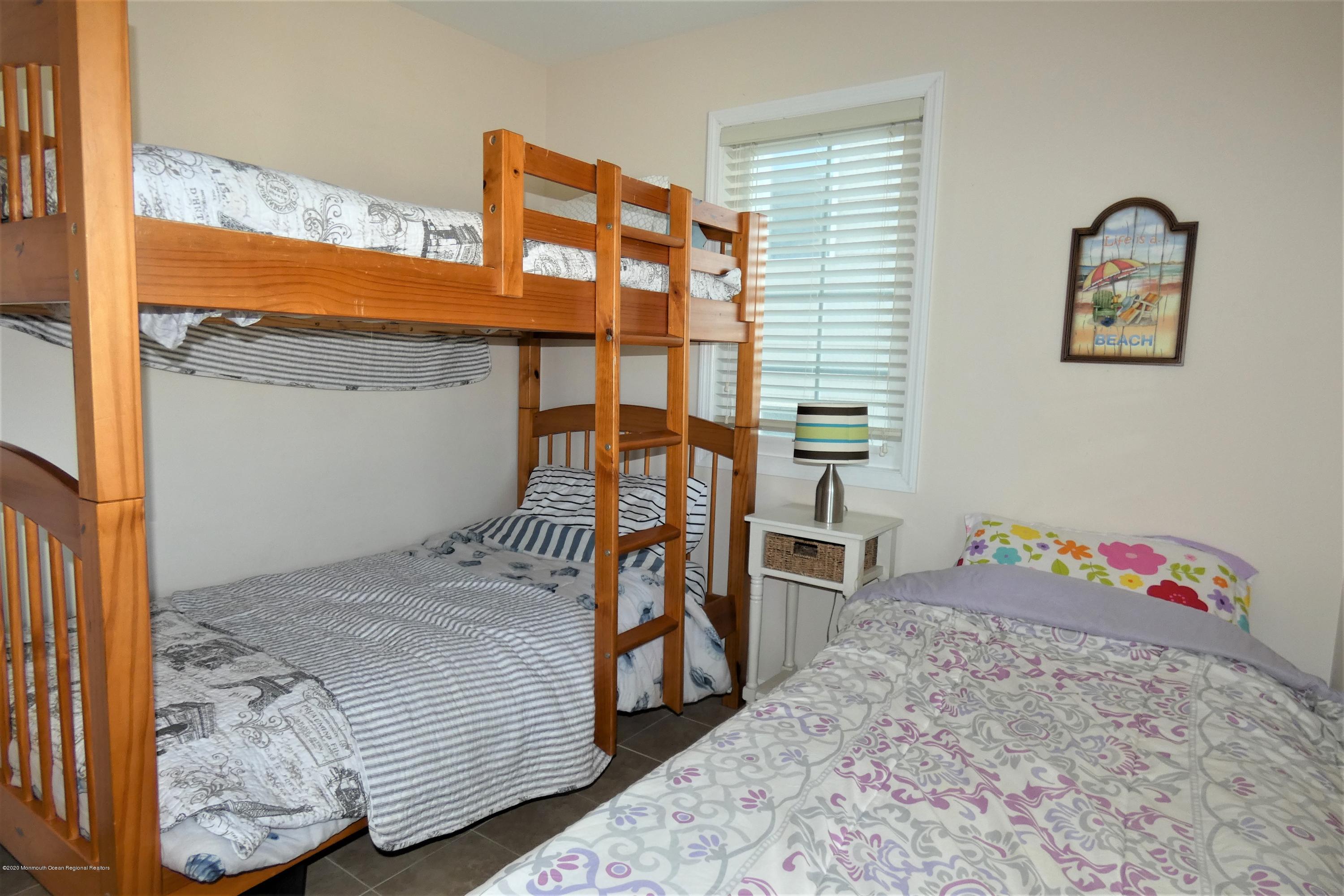 3180 Ocean Road Lavallette, NJ 08735 - Photo 15 of 24 P1060967 (2)