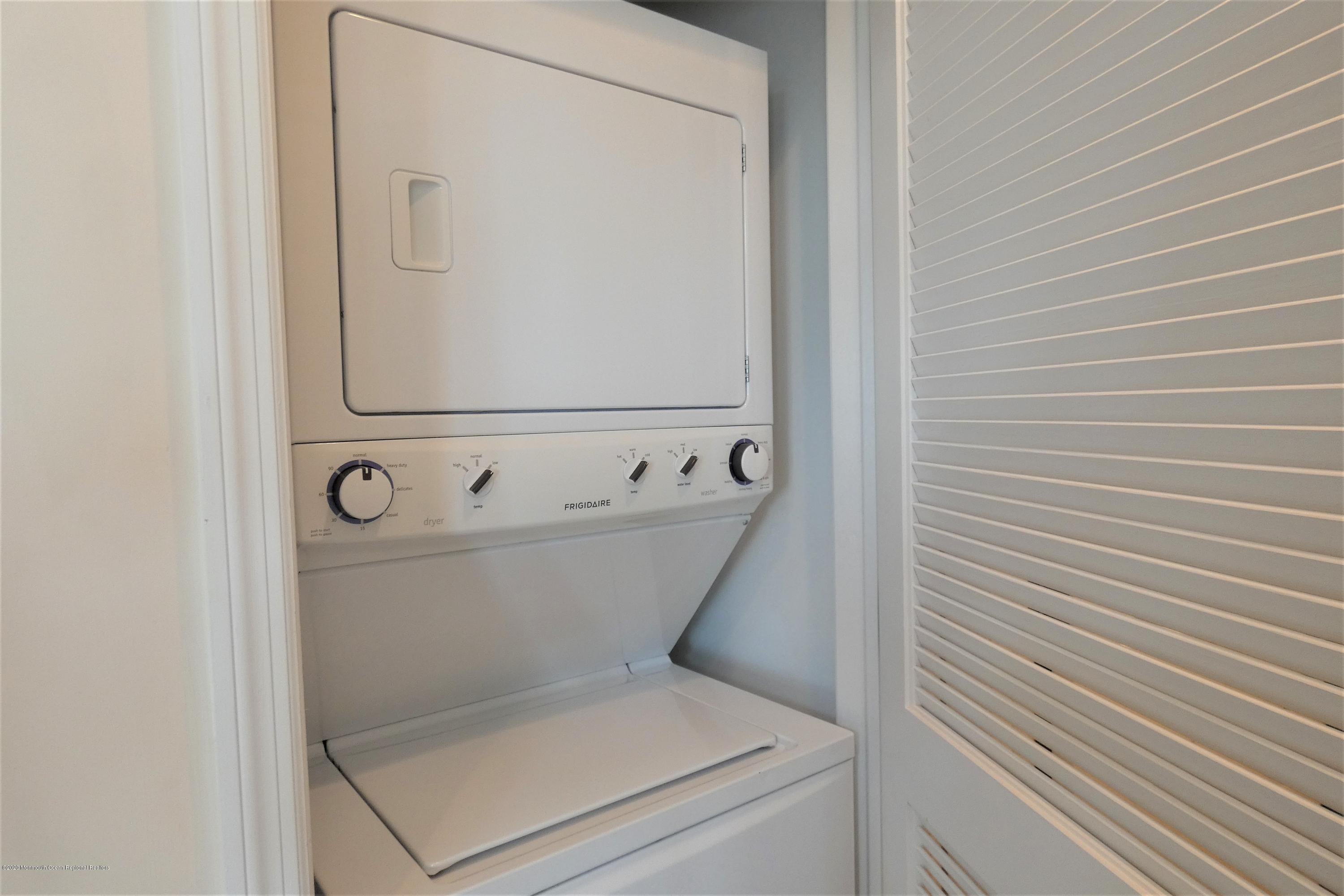 3180 Ocean Road Lavallette, NJ 08735 - Photo 21 of 24 P1060980 (2)