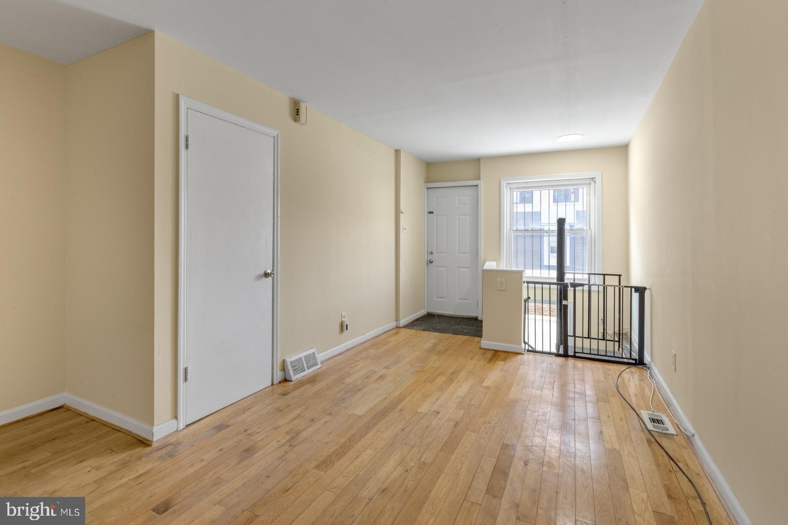 711 South 5th Street, Unit 1 Philadelphia, PA 19147 - Photo 4 of 23