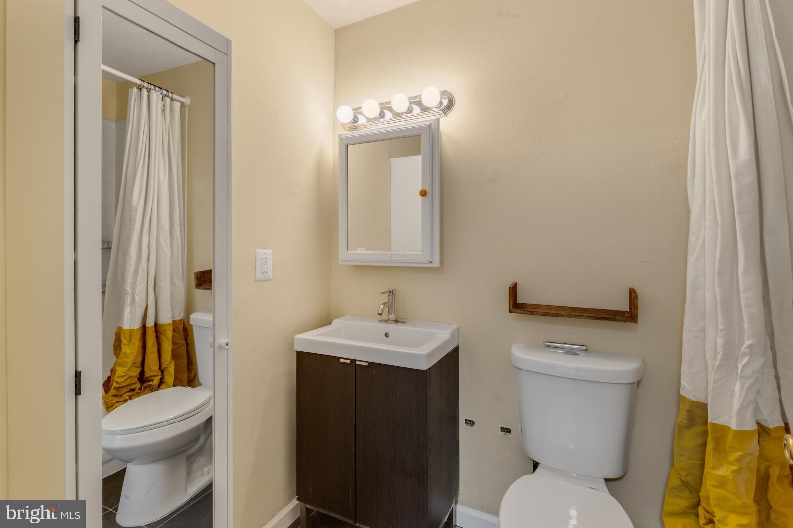 711 South 5th Street, Unit 1 Philadelphia, PA 19147 - Photo 7 of 23