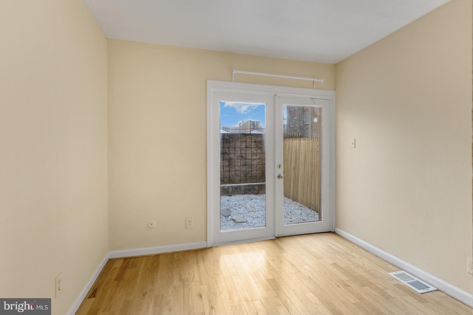 711 South 5th Street, Unit 1 Philadelphia, PA 19147 - Photo 9 of 23