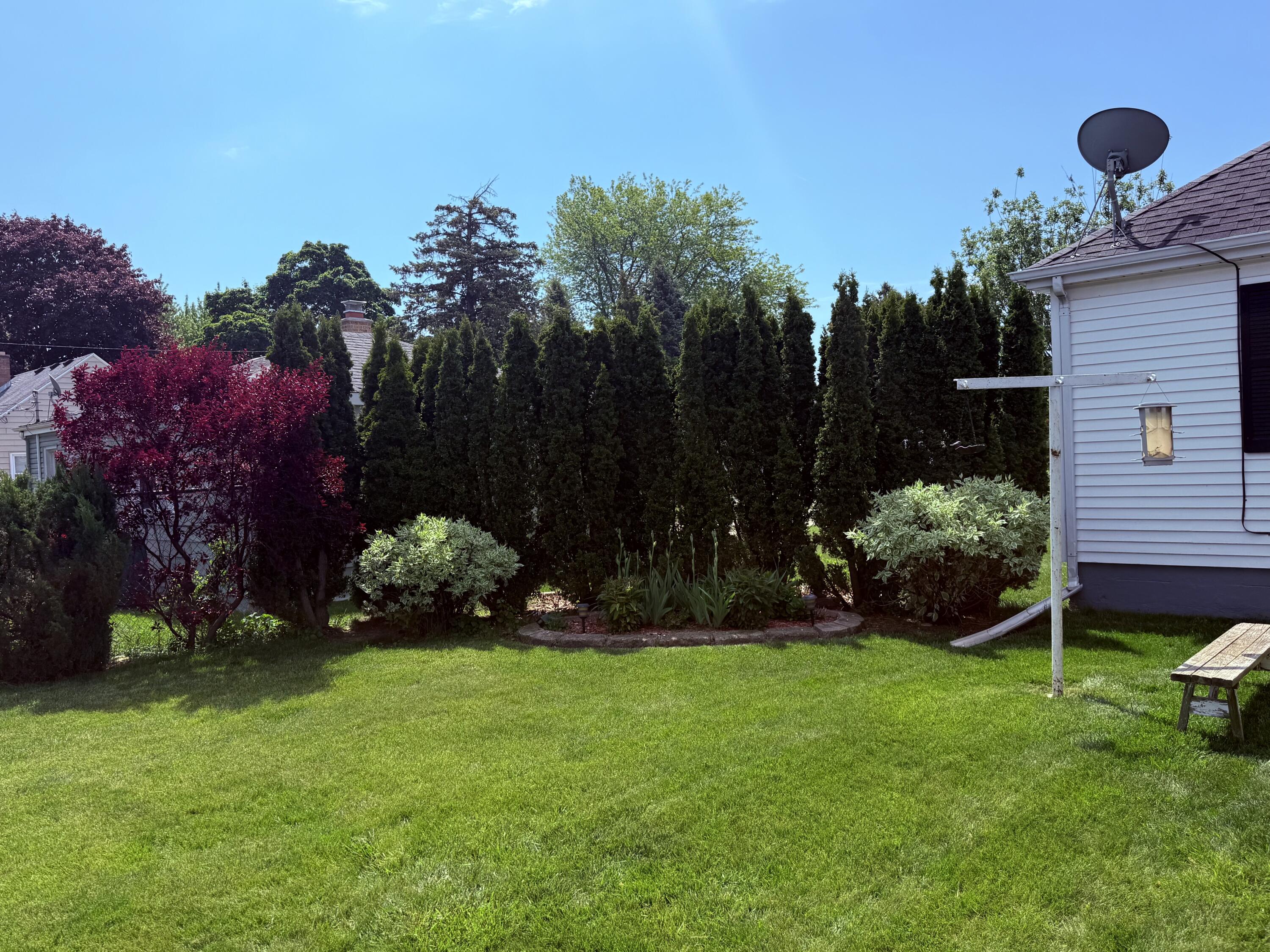 1826 26th Street Kenosha, WI 53140 - Photo 44 of 47 Yard