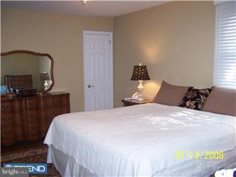 505 Warren Road West Chester, PA 19382 - Photo 3 of 10 Bedroom - Main