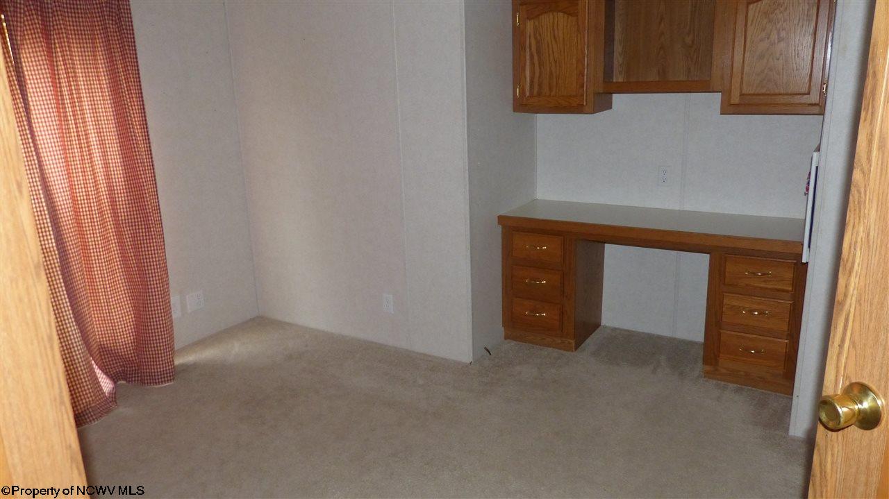 37 Vicksburg Road Buckhannon, WV 26201 - Photo 4 of 10 Gallery Image 4