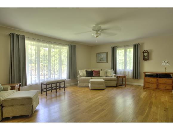 235 Wilsons Crossing Road Auburn, NH 03032 - Photo 9 of 28 Gallery Image 9