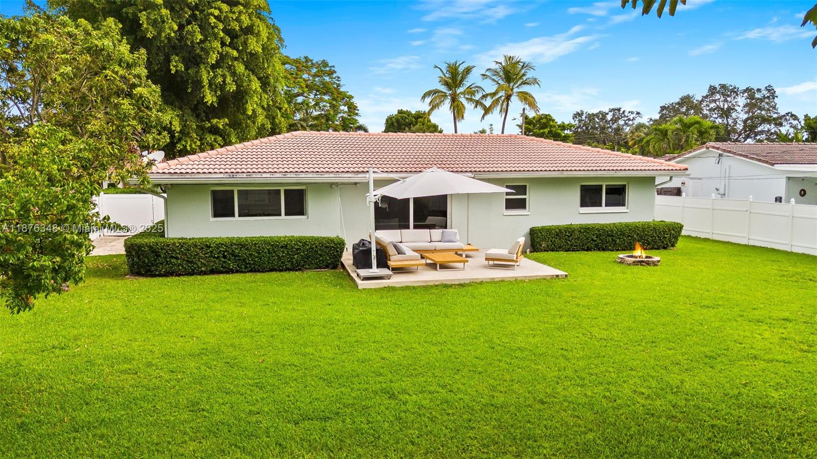 1180 Southwest 17th Street Boca Raton, FL 33486 - Photo 5 of 29