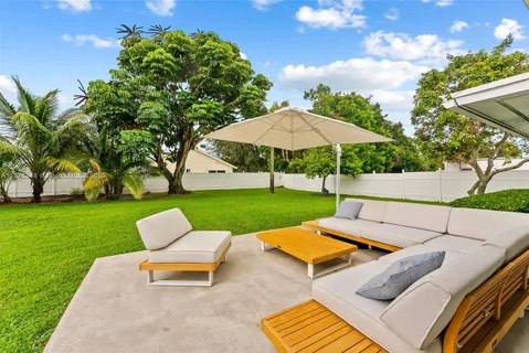 $839,000 | 1180 Southwest 17th Street, Boca Raton, FL 33486