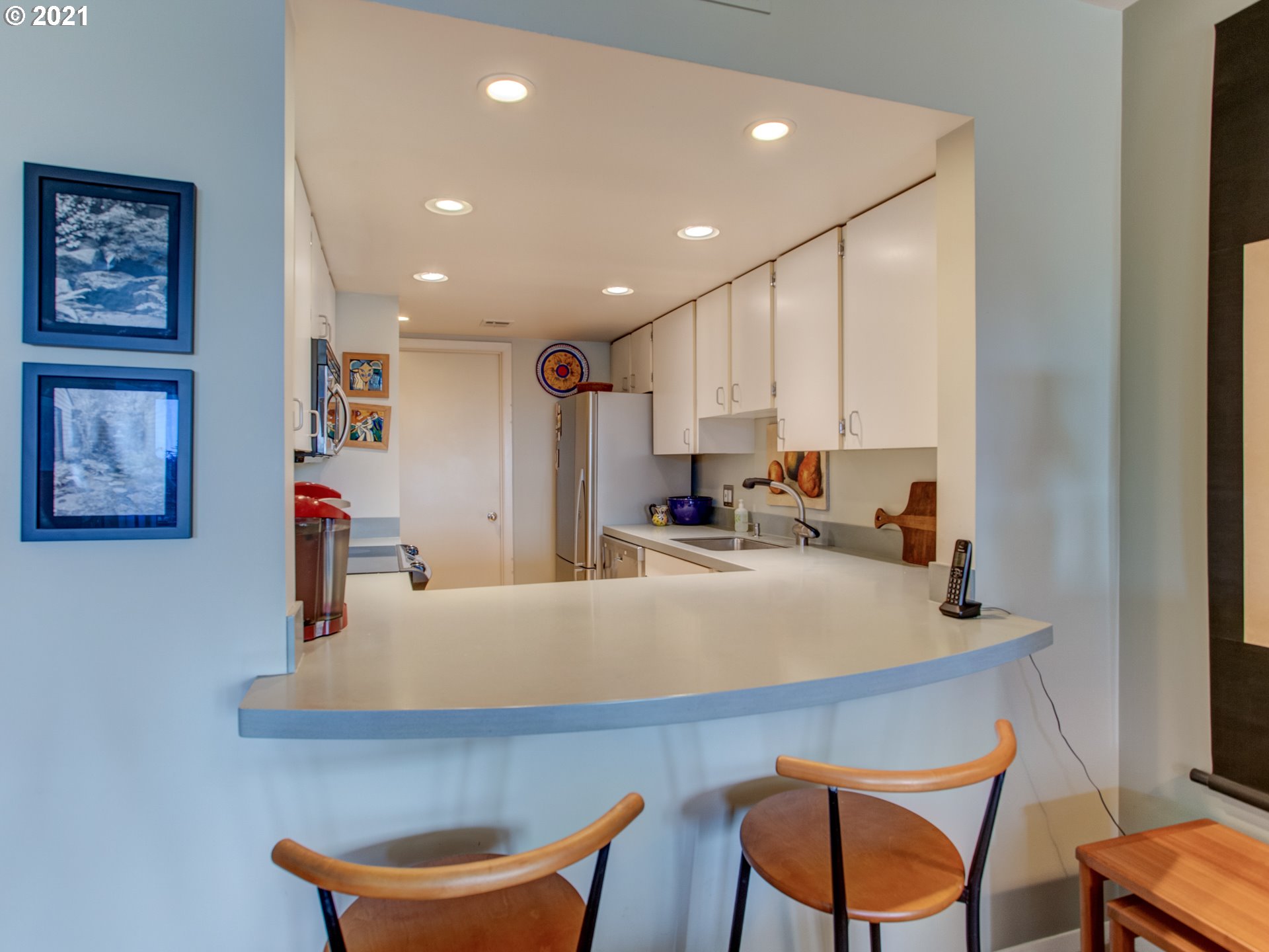 6665 West Burnside Road, Unit 451 Portland, OR 97225 - Photo 4 of 32 Gallery Image 4