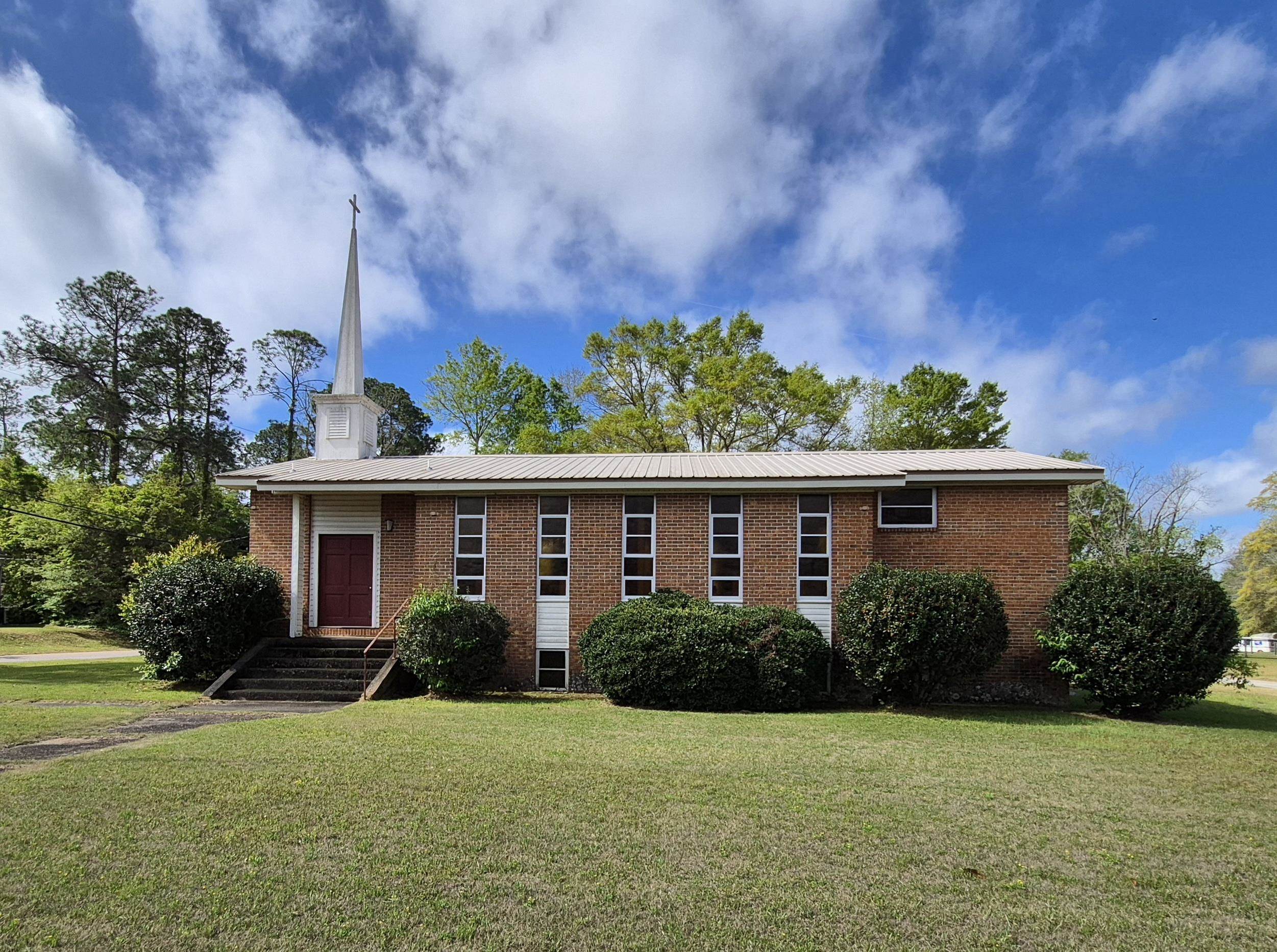 305 Rural Street Evergreen, AL 36401 - Photo 1 of 32 Front Of Structure
