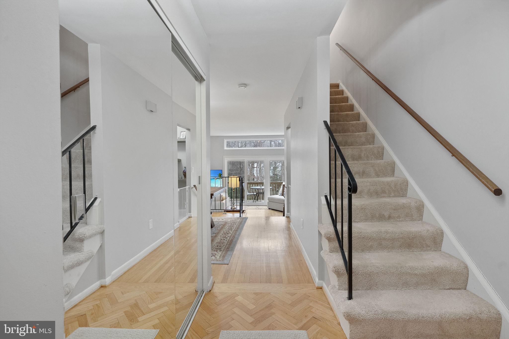11714 Decade Court Reston, VA 20191 - Photo 5 of 33