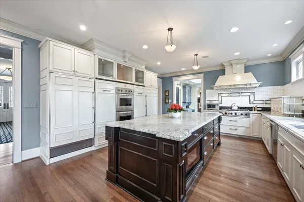 $1,990,000 | 915 Keystone Avenue, River Forest, IL 60305