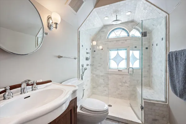 $1,990,000 | 915 Keystone Avenue, River Forest, IL 60305