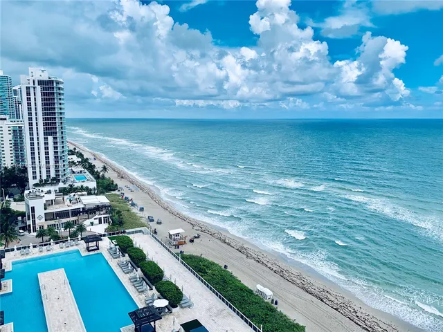 $4,500 | 1830 South Ocean Drive, Unit 1912, Hallandale Beach, FL 33009