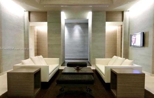 $4,500 | 1830 South Ocean Drive, Unit 1912, Hallandale Beach, FL 33009