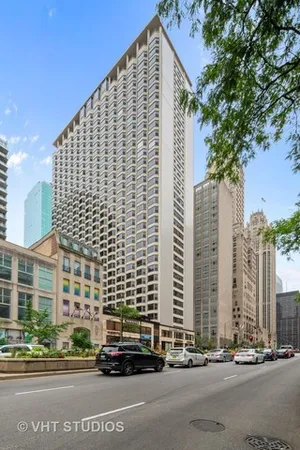 $2,500 | 535 North Michigan Avenue, Unit 2008, Chicago, IL 60611
