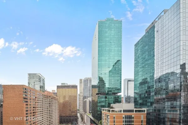 $2,450 | 535 North Michigan Avenue, Unit 2008, Chicago, IL 60611