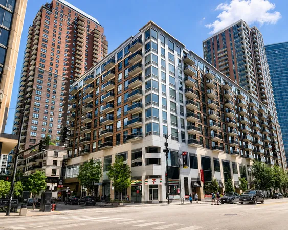 $3,995 | 1 East 8th Street, Unit 1019, Chicago, IL 60605