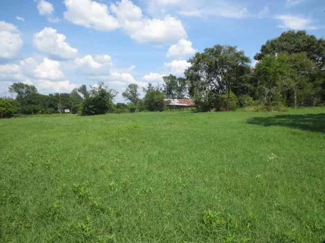 $390,000 | 143 Piney Woods Road, Trinity, TX 75862